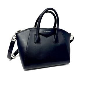 Givenchy Antigona Black Smooth Leather Satchel w/ Strap – Early/Vintage